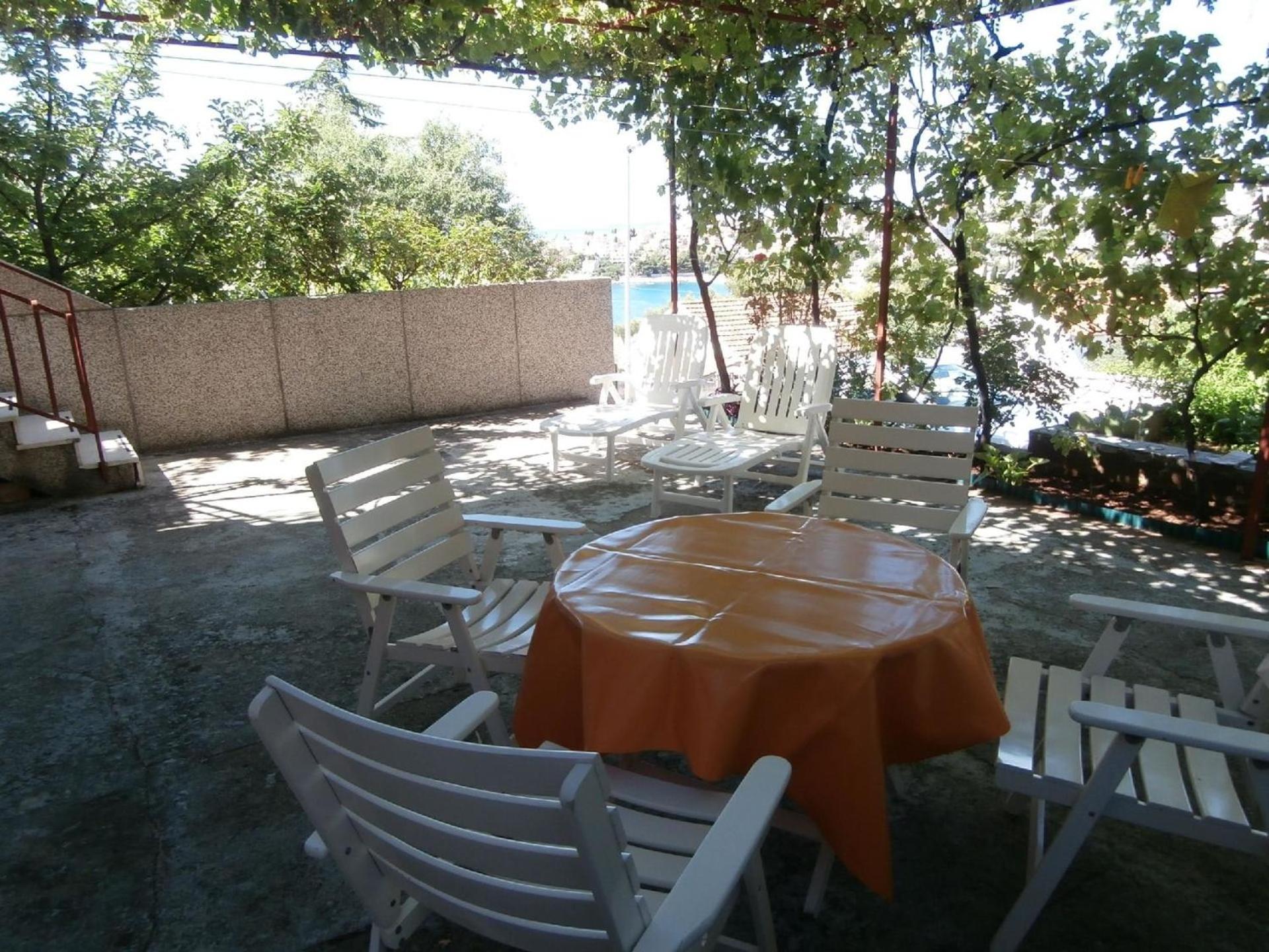 Apartment Mit Balkon Und Meerblick Trogir Exterior photo